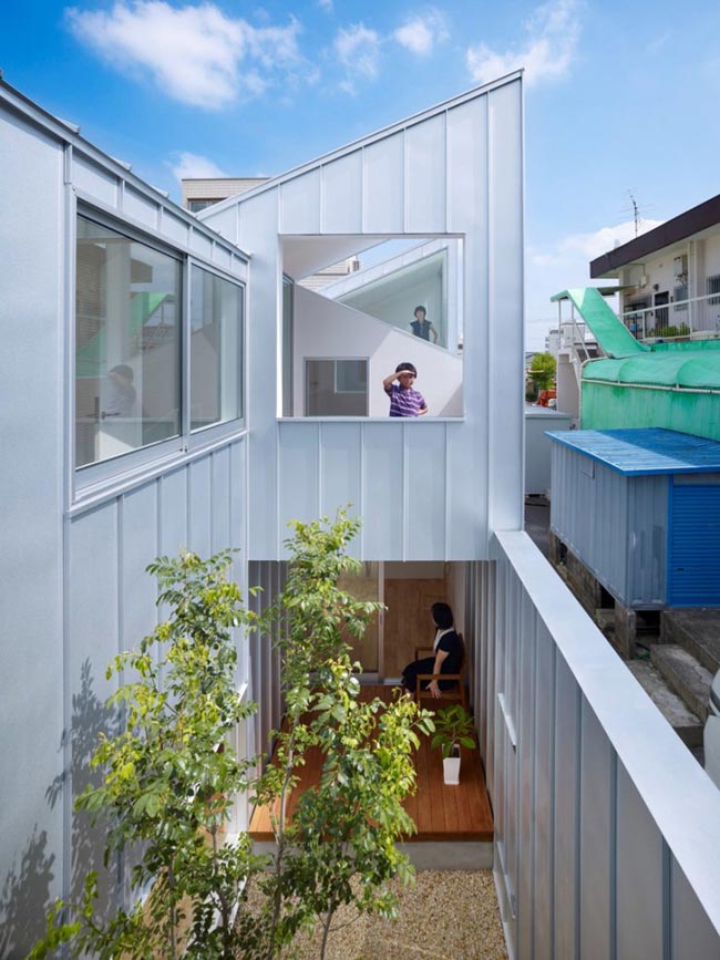 Maison design japonaise-terrasse arboree